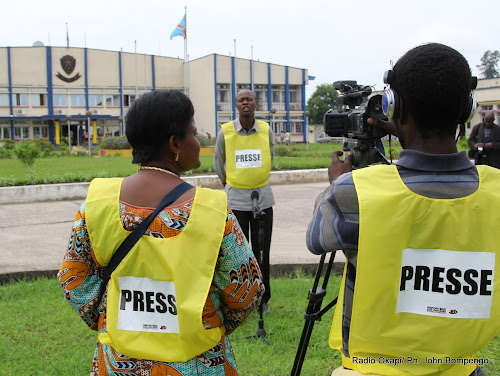 Les journalistes appellent à la révision de la loi sur la liberté de la presse